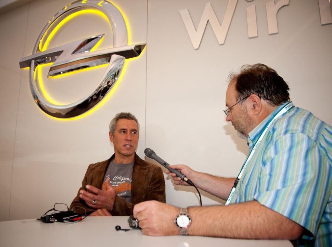 Schauspieler Ralph Herforth besuchte Opel